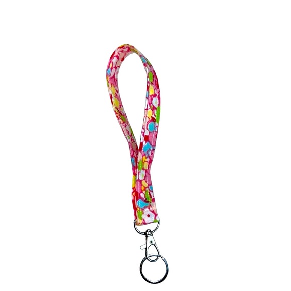 HAND CRAFTED Colorful Pink Cotton Fabric Wristlet Carrying Key Ring Accessory - Picture 5 of 7